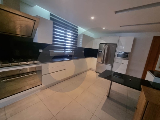 FULLY DECORATED, PRIME LOCATION, TALLET EL KHAYYAT-BEIRUT, تلة الخياط, REF#IH138655 — 4