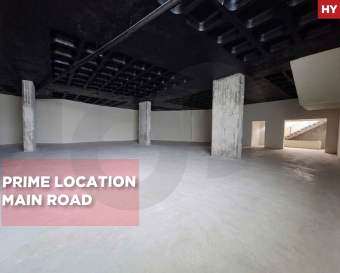 WAREHOUSE/main road in Betchay, Baabda/بطشاي/ REF#HY138556 !