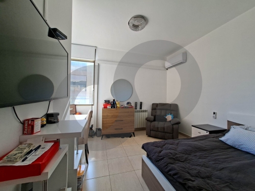 Fully renovated apartment in a well-maintained building within a secure gated community… — 3