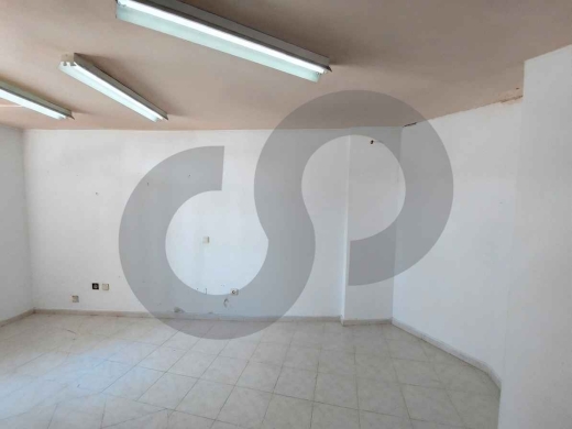 OFFICE/PRIME LOCATION IN JDEIDEH,METN/جديده/ Commercial Center /REF#EH138403 ! — 4