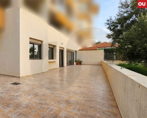 QUIET AREA/Qornet El Hamra,METN/ قرنة الحمراء/ Beautiful view /PRIVATE TERRACE REF#OU138402 !