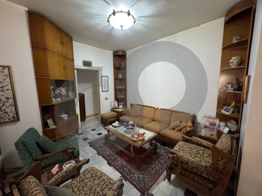 Well Maintained Gated Building/Beirut – Ras El Nabaa/رأس النبع/ REF#TD138312 ! — 3