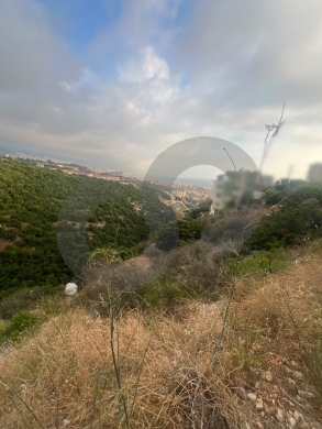 HIGH ZONING WITH BUILDING/3 MINS FROM HIGHWAY/ MOUNTAIN AND SEA VIEW IN AMCHIT… — 3