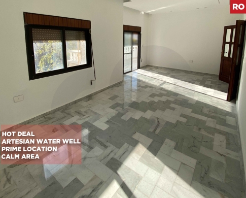 Calm residential area/PRIME LOCATION/DAWHET AARAMOUN,ALEY/دوحة عرمون/ REF#RO138192 !