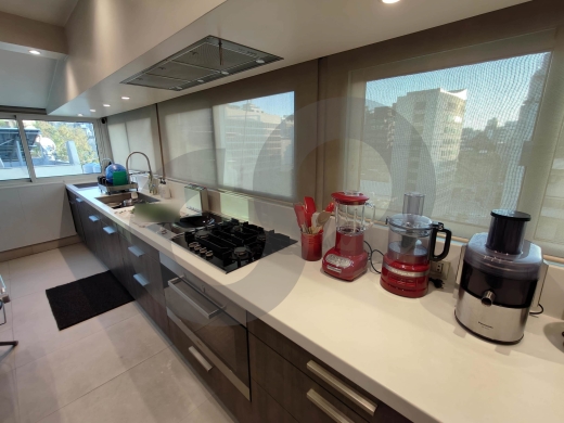 Exclusive, prime location, Spacious , High Floor, beirut, Clemenceau/كليمنصو REF#OI138179 — 10