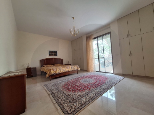 Elegant Residence in a Calm Green Area in Monteverde for sale REF#PH131894 — 2