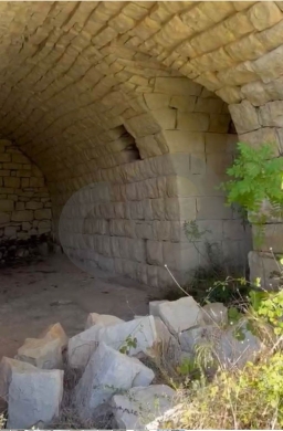 PRIME LOCATION, TRADITIONAL HOUSE, ABDELLI-BATROUN, عبدلي , REF#BR137994 — 2