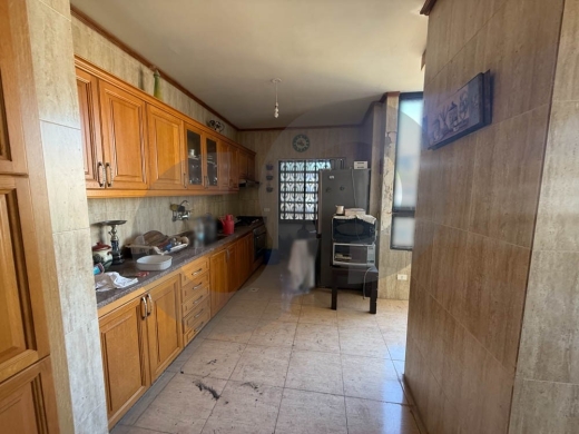 320 sqm Apartment In Dar El Fatwa Area For Sale, REF#YJ137833 — 5