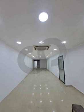 PRIVATE ENTRANCE/SHOP FOR RENT/MAZRAAT YACHOUH-METN/مزرعة يشوح/REF#KT137750 — 2
