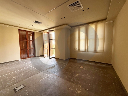Prime location, great deal, Downtown, Beirut/وسط بيروت REF#NA137462 — 2