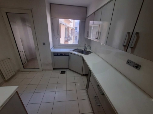 Shared pool, tennis court , garden Beirut, downtown/وسط بيروت REF#RH136948 — 3
