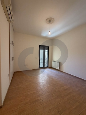 9 years old building, Prime Location ,Achrafieh-Beirut/الأشرفية REF#EN136873 — 5