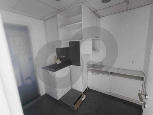 Prime commercial area ,Port of Beirut and main business roads ,Daoura Baouchrieh /… — 5