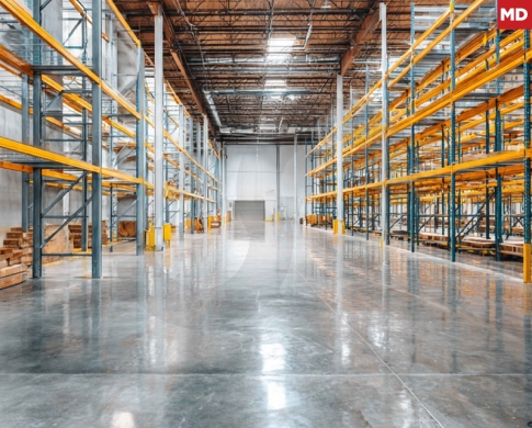 Warehouse in Al Zarif – Beirut/الظريف/Ideal for investors and business owners/ REF#MD136824 !