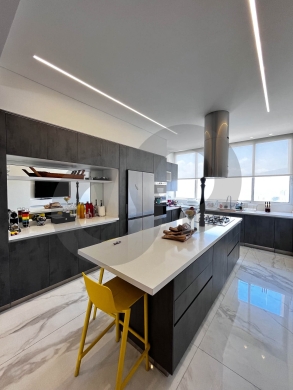 Prime location, elegant building, metn, horsh tabet/ حرش تابت REF#LT136435 — 3