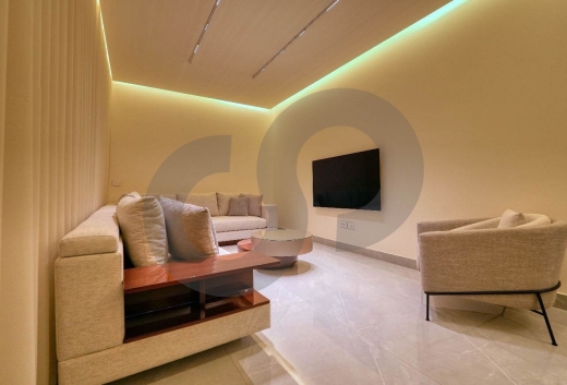 prime location, Mar Elias, Beirut, /طلعة شحادة, مار إلياس REF#IT136334 — 4