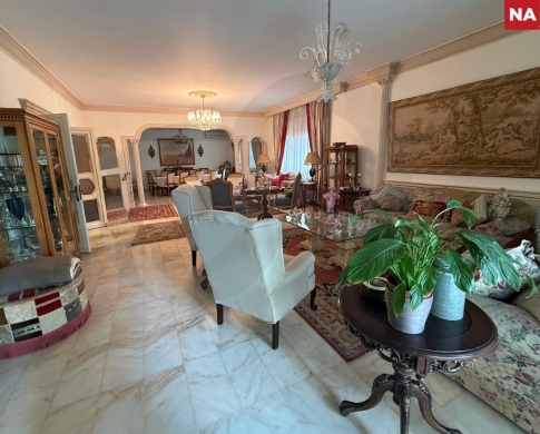 Spacious apartment, Unfurnished, tallet khayat/تلت ال خياط REF#NA136314