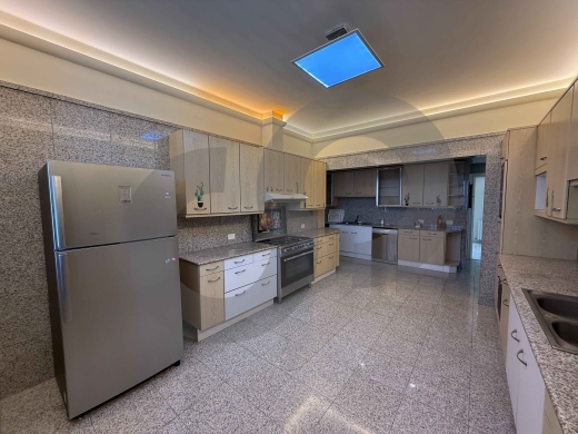 Jacuzzi/Open view/Security 24/7/Achrafieh, Beirut/أشرفية/ REF#MK136203 — 5
