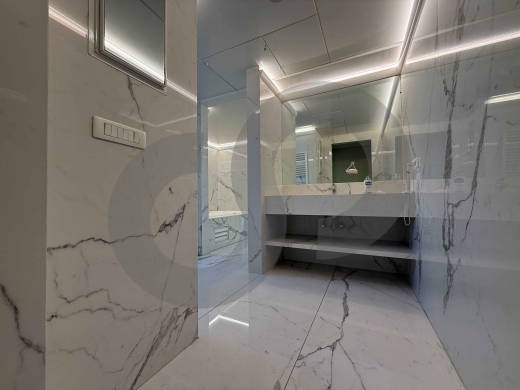 Jacuzzi/Open view/Security 24/7/Achrafieh, Beirut/أشرفية/ REF#MK136203 — 12