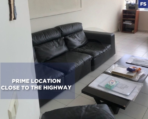 Prime location, 2 Offices , Jounieh, Keserouan/جونيه REF#FS136165