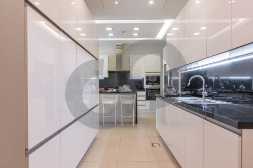 Luxurious Unique ,Sea View ,Manara, Beirut/ المنارة REF#AU136131