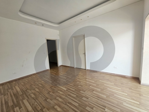 Busy commercial area, Perfect visibility, Zgharta/زغرتا REF#PC136007 — 3