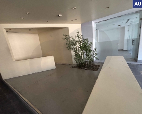 OFFICE/Downtown, Beirut/prime location/وسط بيروت/ REF#AU135997 !