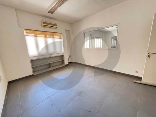 Prime location, prestigious, Downtown, Beirut/وسط بيروت REF#AU135986 — 3