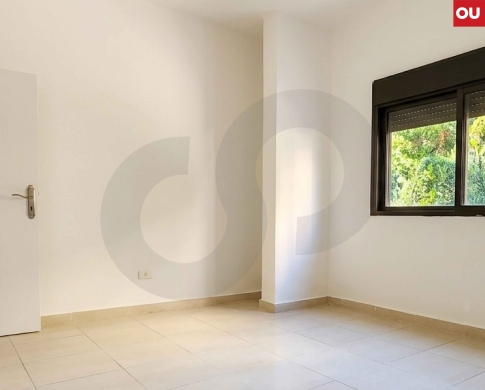 Easy access/Awkar, Metn/عوكر/ Close to everything / REF#OU135949 !