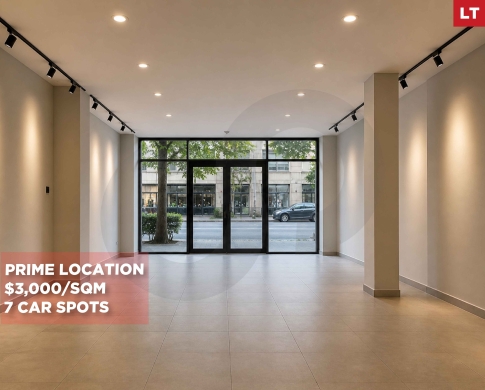 Showroom/Horsh Tabet, Metn/حرش تابت/prime location/ REF#LT135849 !