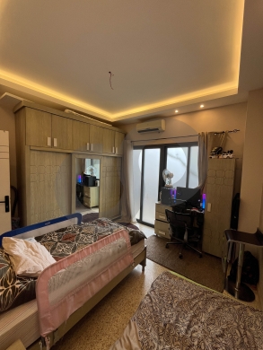 Modern, High End Finishing, Tariq el Jdideh/طريق الجديده REF#IZ135146 — 6