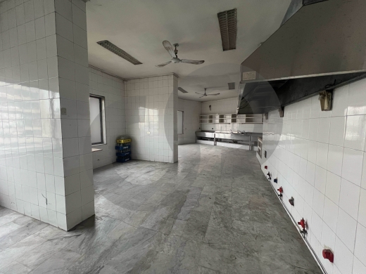 directly on the highway, prime location, Jounieh/جونيه REF#GZ134993 — 4