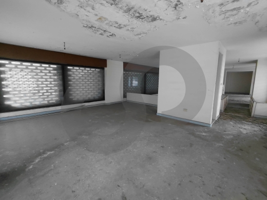 prime location, 5 parking, 6 Glass Facades, Jdaide/جديده REF#EH134555 — 3
