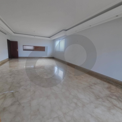 sea view, 2 parking, balcony,Ramlet el Bayda/رملة البيضاء REF#HU133438 — 2