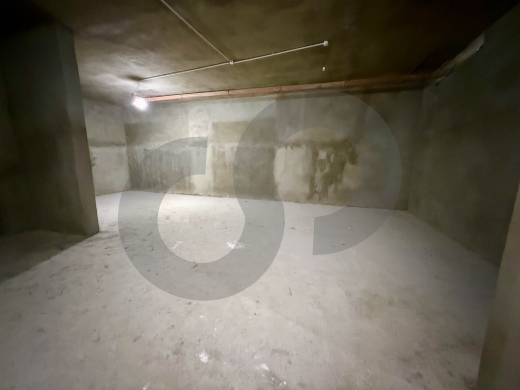Spacious 650 sqm warehouse for sale in Baabda- Louaizeh REF#GG126390 — 5