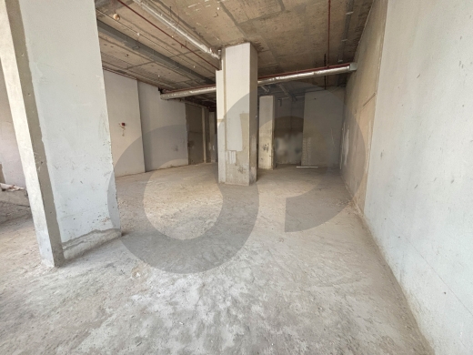 Great deal, prime location, Ain Al Mraiseh/عين المريسة REF#AU132631 — 3
