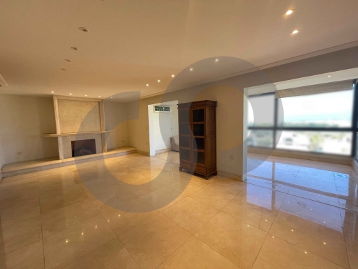 DUPLEX/Hazmieh, Mar Takla/ مار تقلا/Jacuzzi/AC-- REF#PF132369 ! — 2