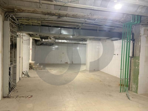 spacious, Ideal for Storage & Distribution, mkalles/مكلّس REf#PH131592 — 2