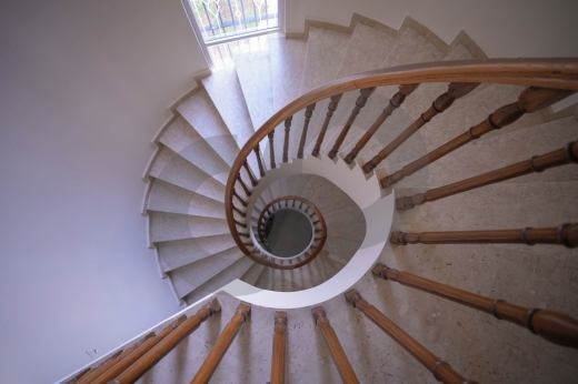 walk-in closet, Parking garage, garden, Bsebaal/بسبعل REF#PC131578 — 8