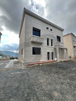 luxurious gated community, view, garden, jezzine/جزين REF#DS130735 — 2