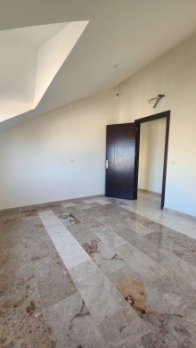 Khaldeh Duplex 260m² Hot offer ! REF#WA130621 ! — 10