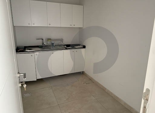 Prime location, great deal, beirut, Minet El Hosn REF#NA130260 — 3