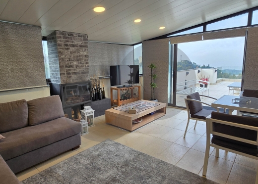 Amazing 300 sqm duplex in the heart of jamhour/جمهور REF#MH129858 — 2