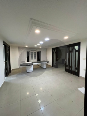 prime location, Beirut-Tallet el Khayat/تلة الخياط REF#MD129847 — 2