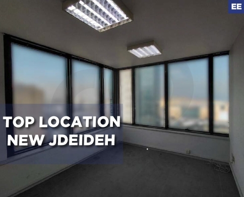 Prime Location in a Famous Center - new jdeideh REF#EE129754