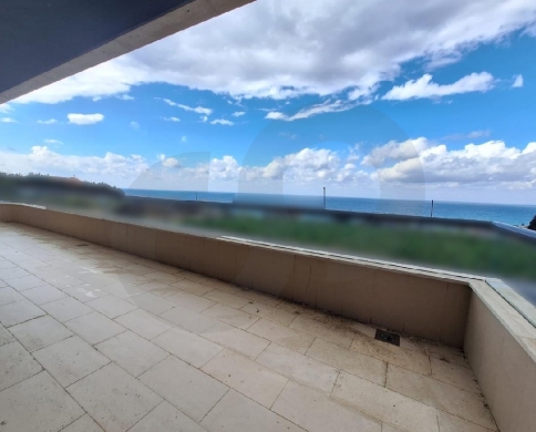 This spacious 200 sqm apartment is located in a prime area — 2