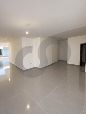 This spacious 200 sqm apartment is located in a prime area REF#CO118792 — 3