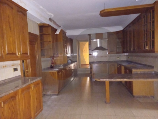 Sunny 450 SQM Apartment, prime location – Jnah/جناح REF#HU129180 — 4
