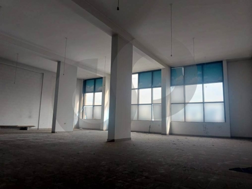 Open space showroom – Highway visible building -Achrafieh REF#MM129094 — 6