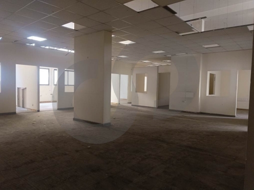 Open space showroom – Highway visible building -Achrafieh REF#MM129094 — 3